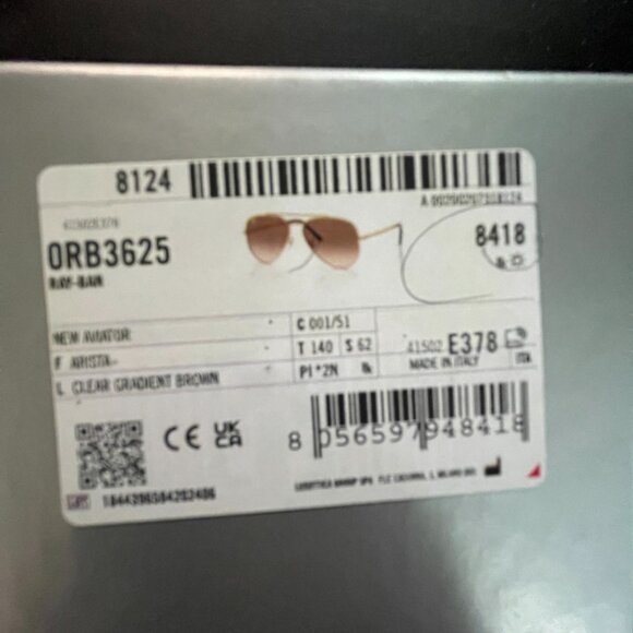 Ray Ban Aviator Sunglasses - Picture 4 of 8